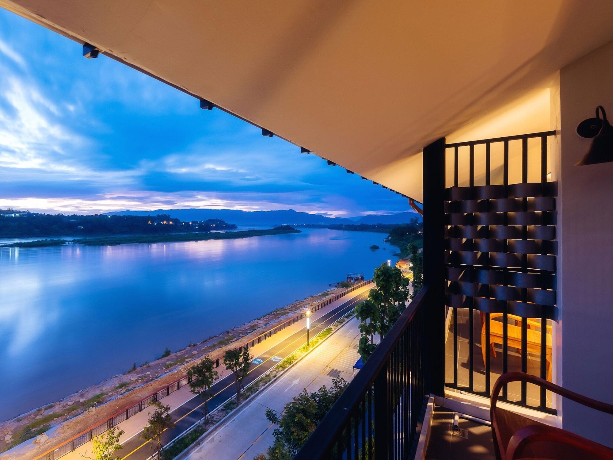 Fortune Riverview Hotel Chiang Khong Extérieur photo