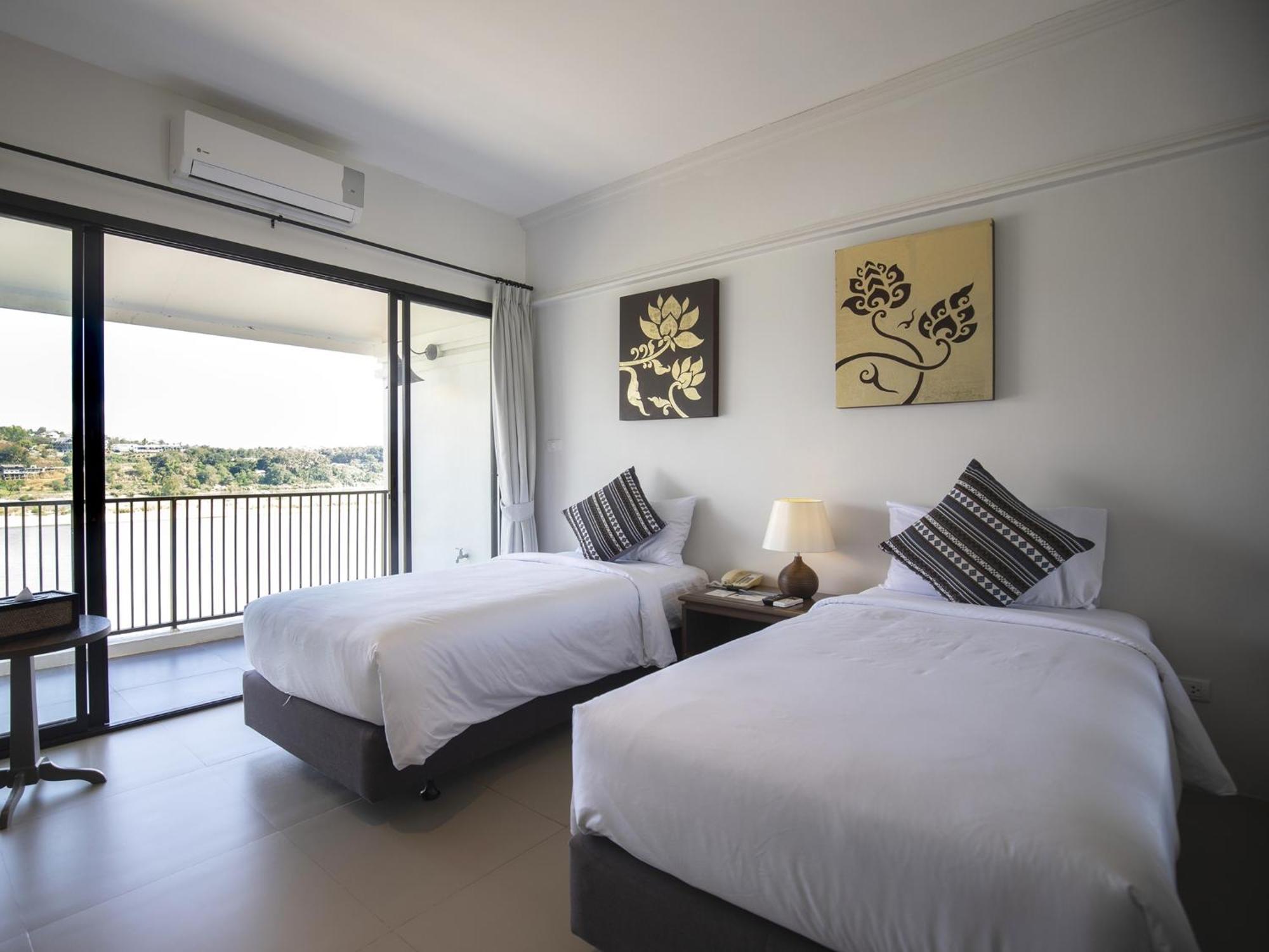 Fortune Riverview Hotel Chiang Khong Extérieur photo